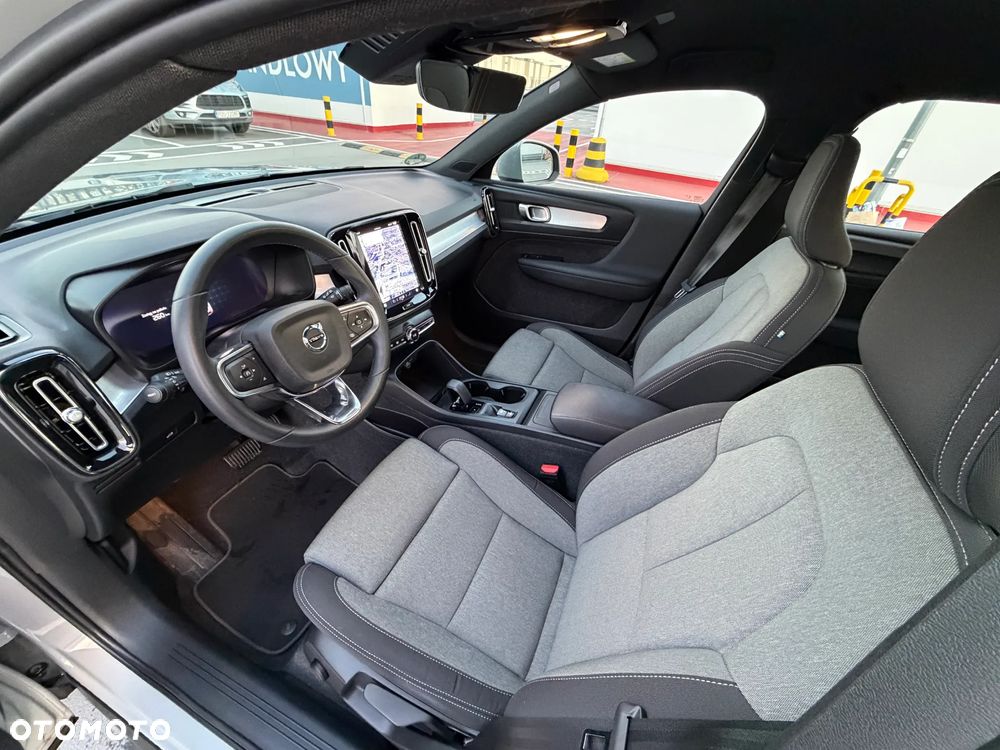 Volvo XC 40 B3 Core - 16