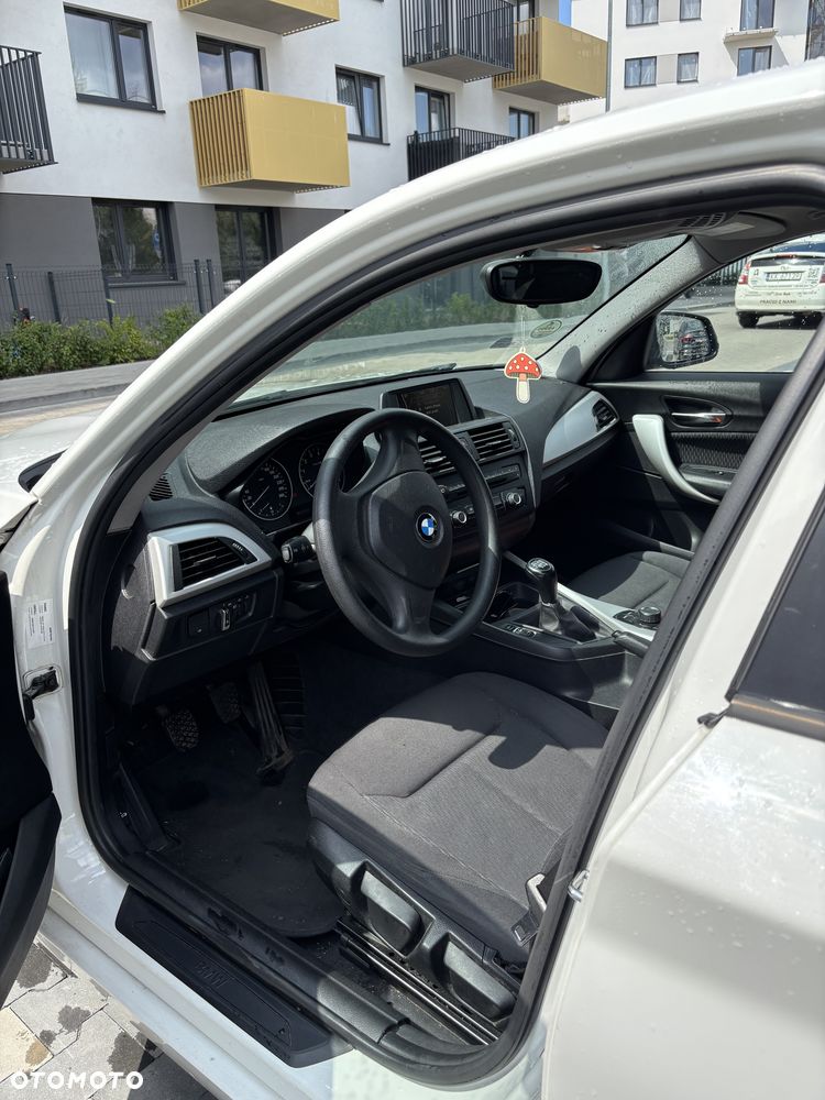 BMW Seria 1 118i Sport Line - 8