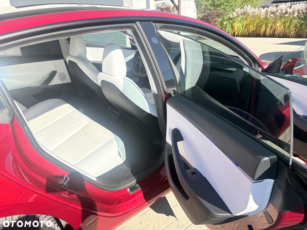 Tesla Model 3 Langstreckenbatterie Hinterradantrieb - 36