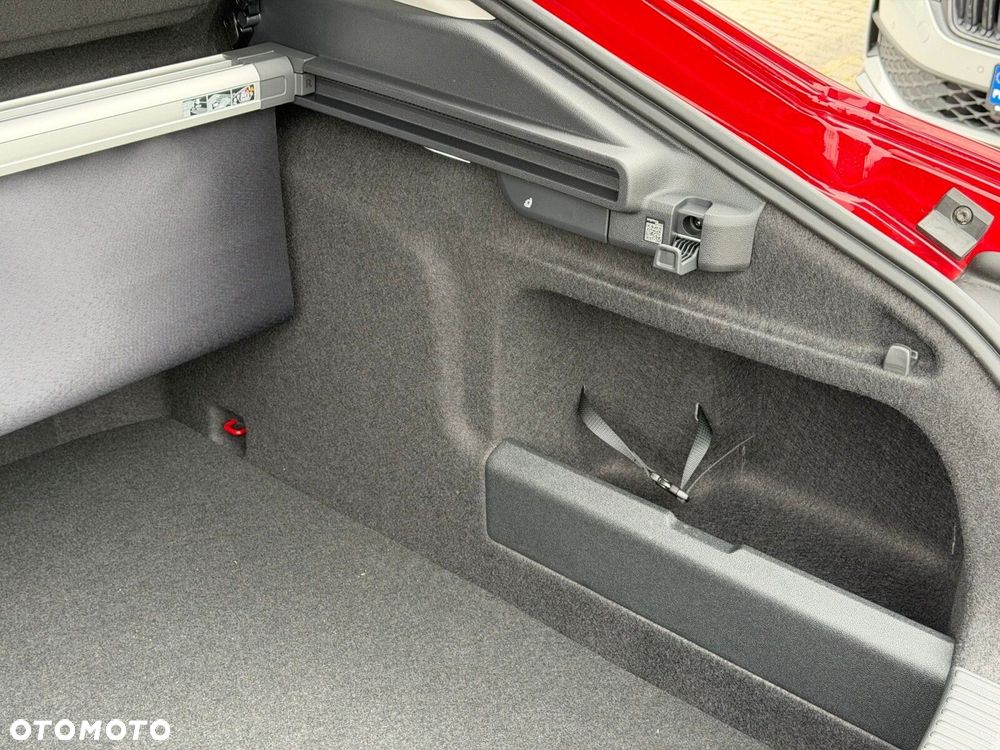 Skoda Superb 2.0 TSI Edition 130 DSG - 9