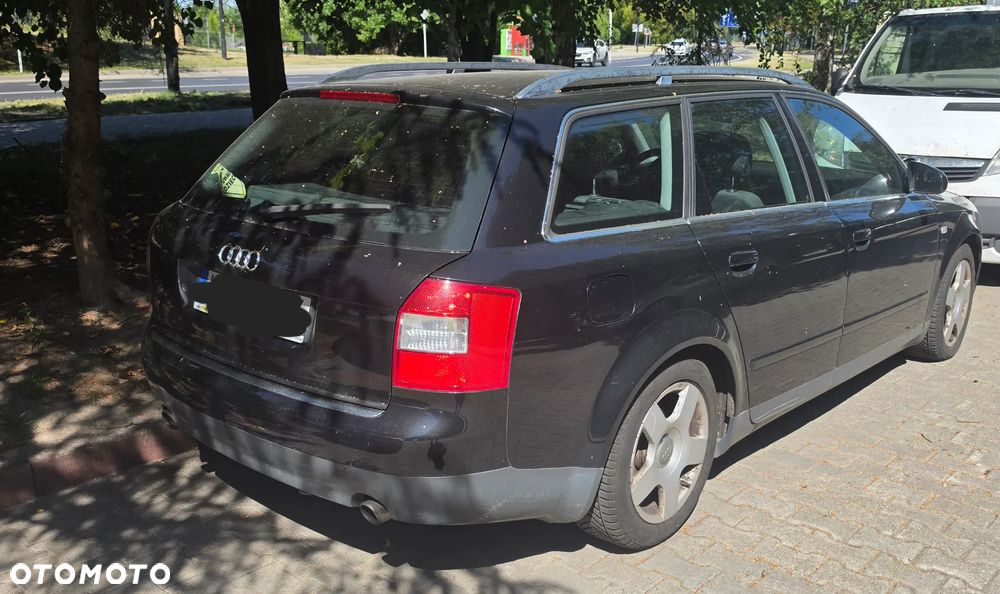Audi A4 Avant - 2