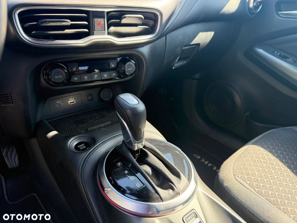 Nissan Juke 1.0 DIG-T N-Connecta DCT - 21