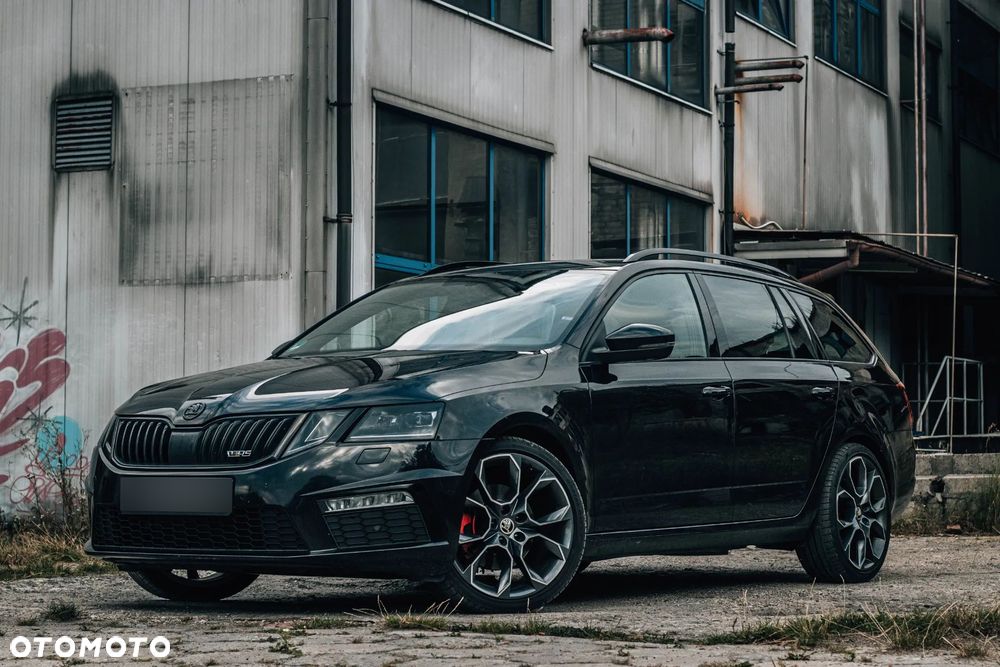 Skoda Octavia 2.0 TDI DSG RS - 5