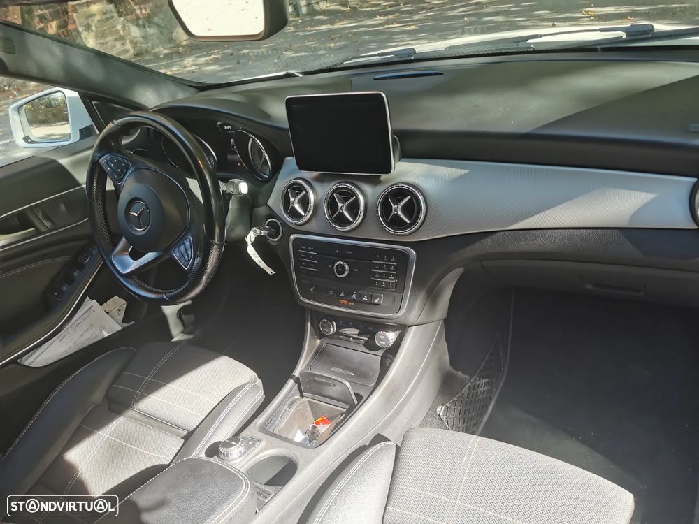 Mercedes-Benz CLA 220 d Shooting Brake Aut. - 15