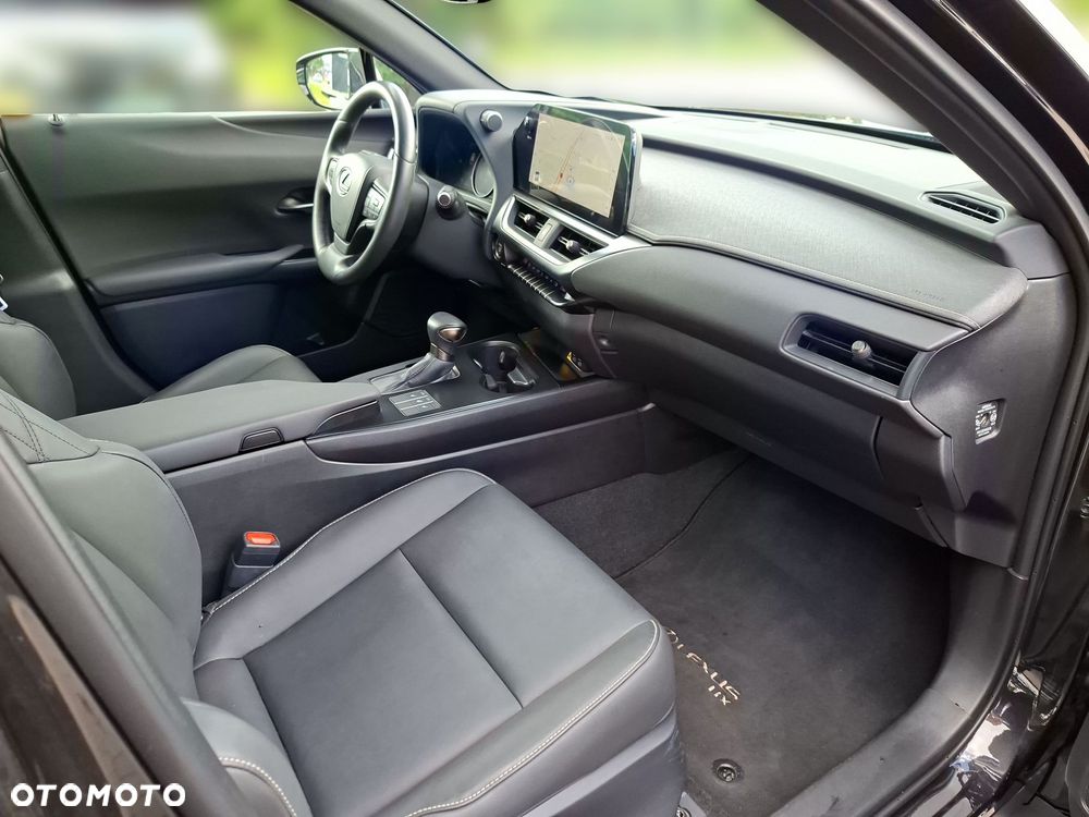 Lexus UX 250h GPF F Sport Design 2WD - 15