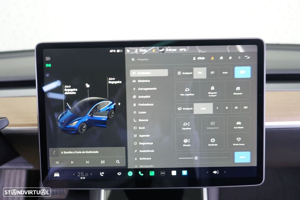 Tesla Model 3 Long-Range Dual Motor AWD - 27
