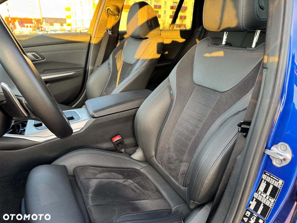 BMW Seria 3 320d xDrive MHEV M Sport sport - 33