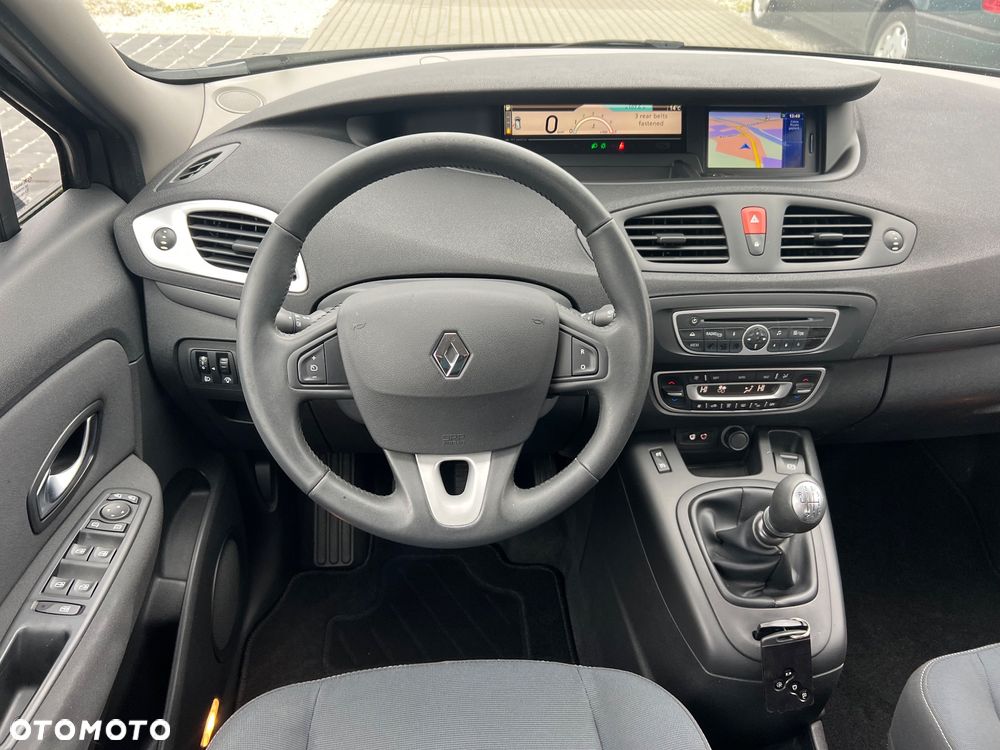 Renault Grand Scenic 1.9 dCi FAP Privilege - 16