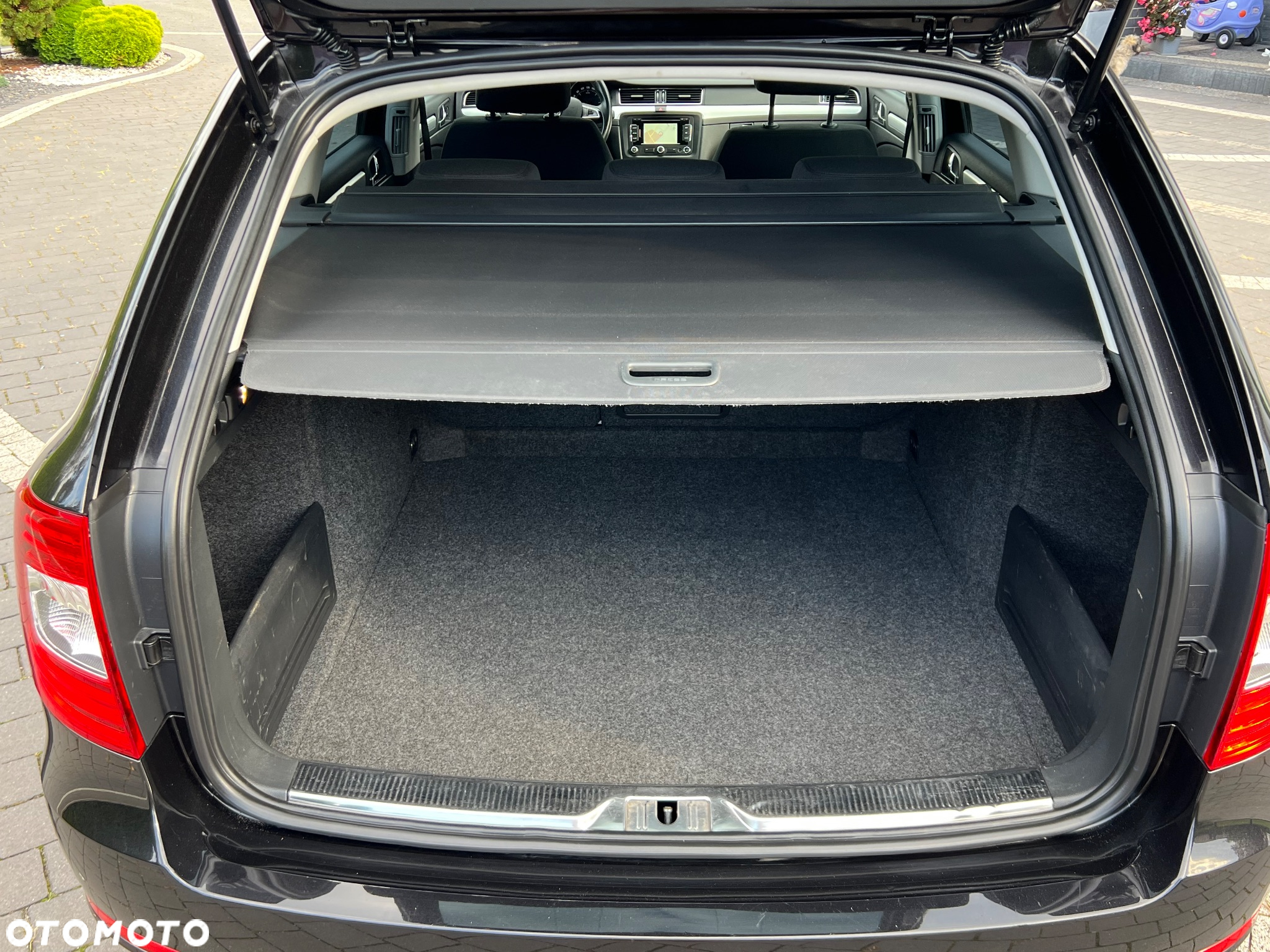 Skoda Superb Combi 2.0 TDI Elegance - 36