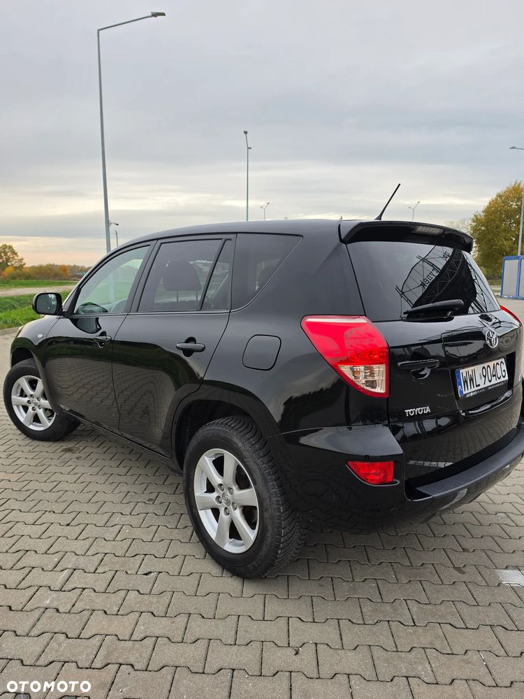 Toyota RAV4 2.0 4x4 Travel - 10