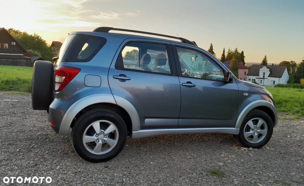 Daihatsu Terios 4WD Top - 10