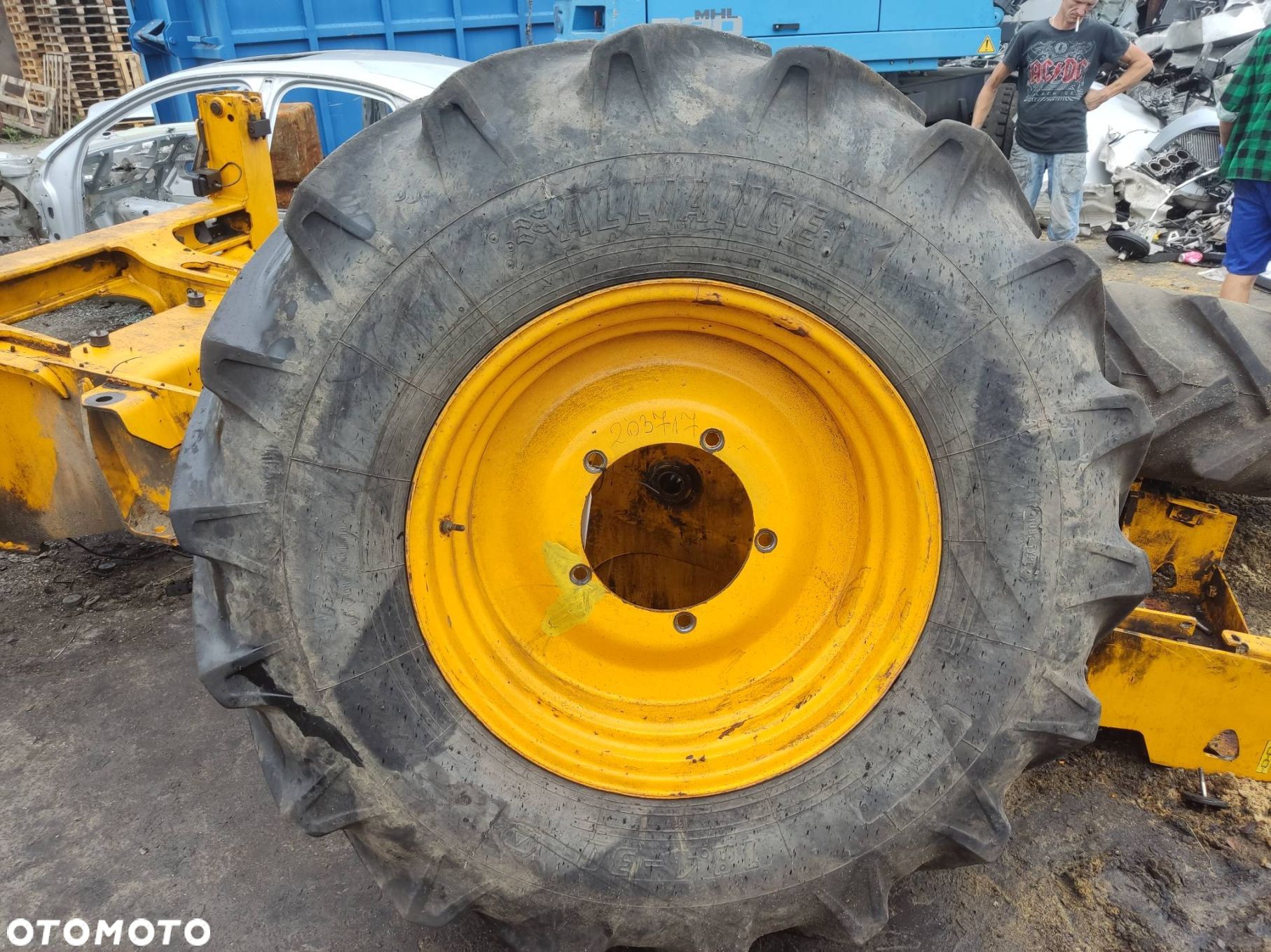 OPONA JCB 3CX ALLIANCE 18.4-30 324 - 1