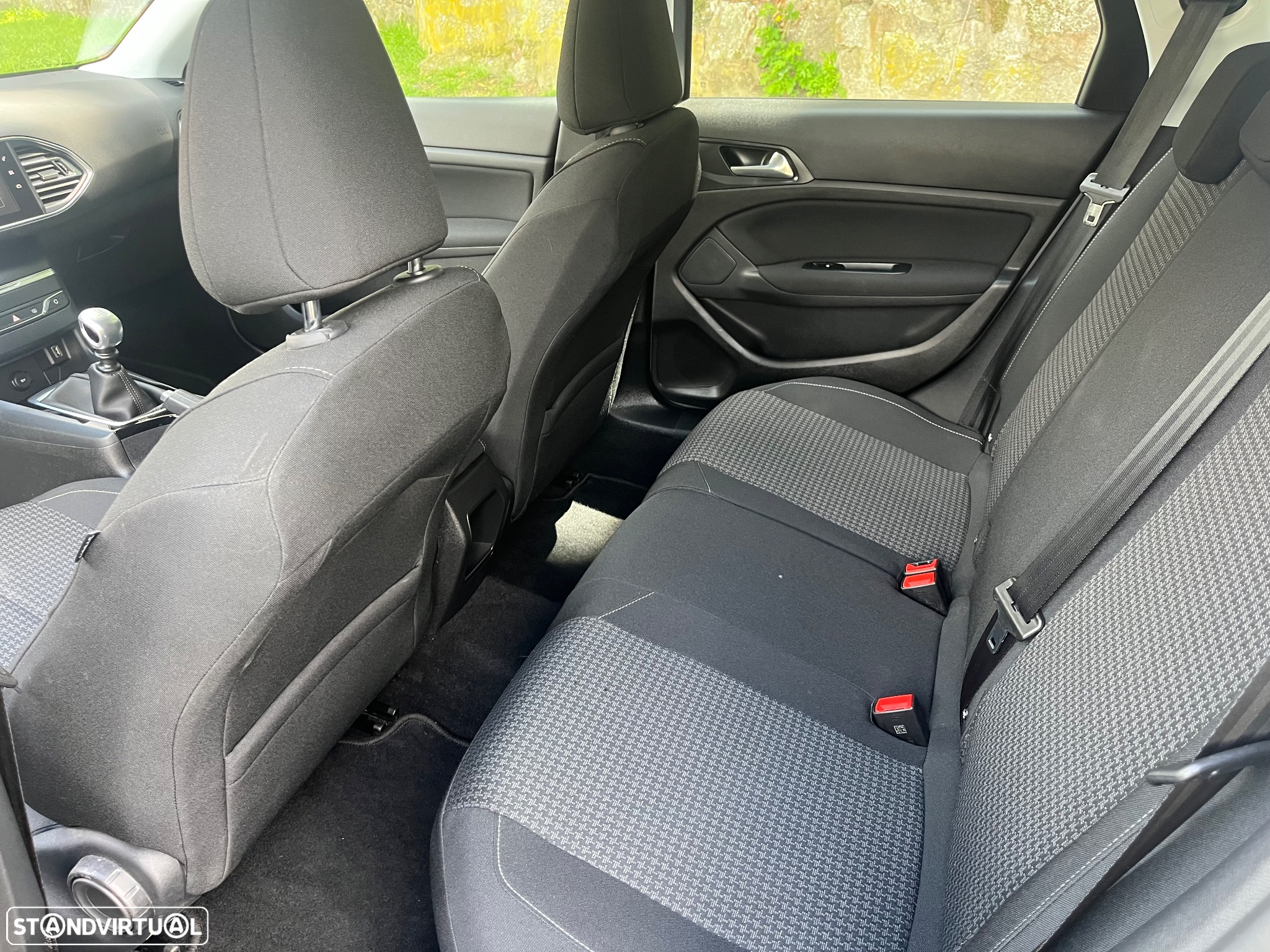 Peugeot 308 SW 1.5 BlueHDi Active - 13