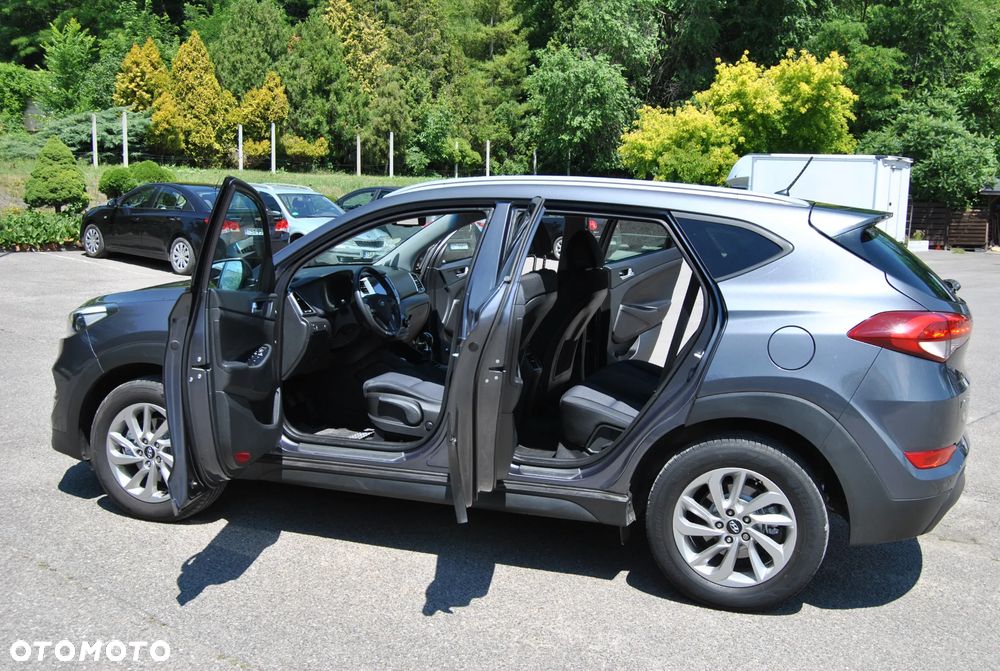 Hyundai Tucson 1.7 CRDI BlueDrive Style 2WD - 14