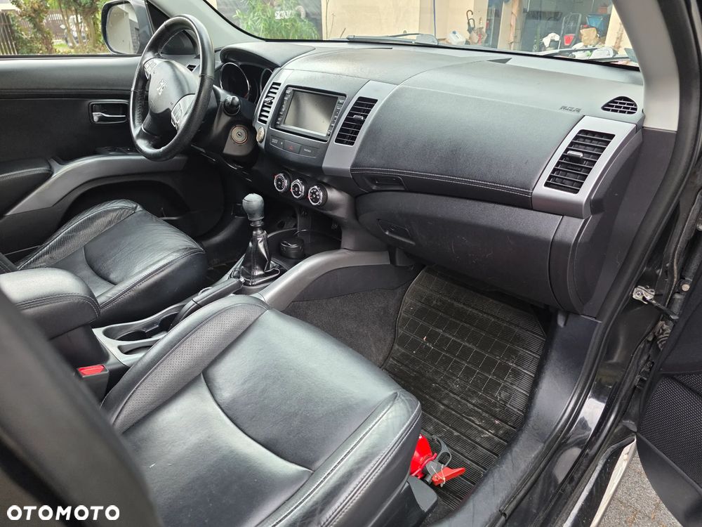 Peugeot 4007 2.2HDi Premium Euro5 - 17