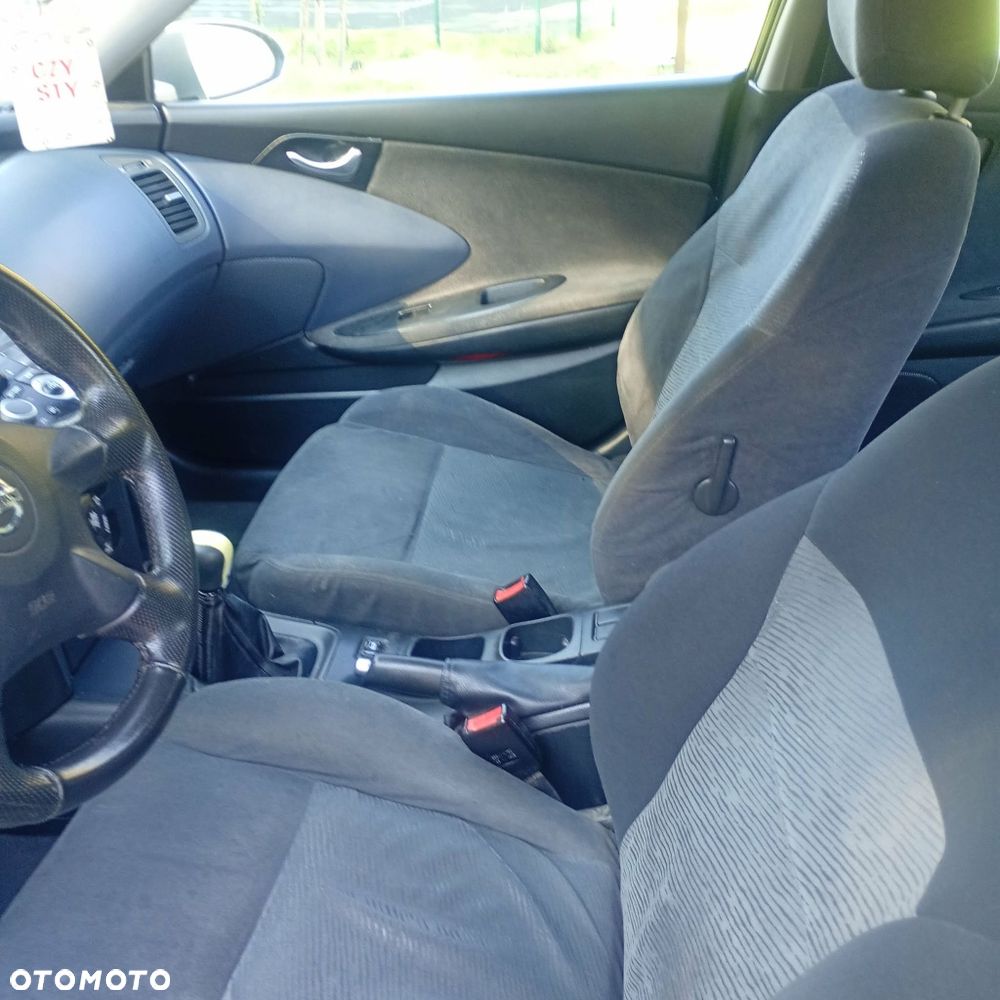 Nissan Primera - 3
