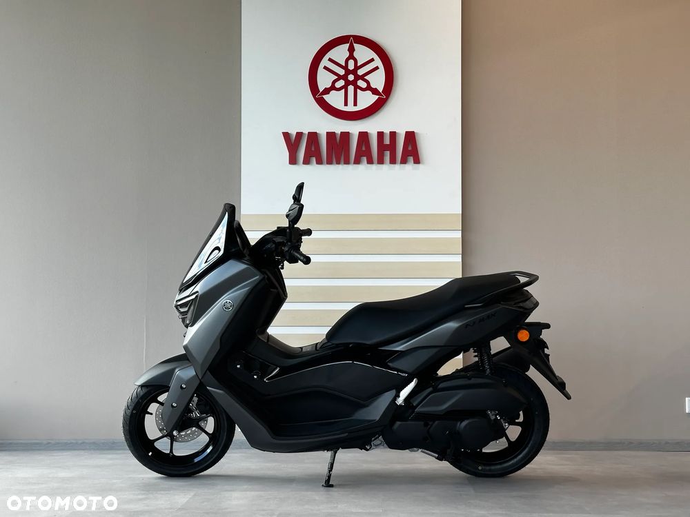 Yamaha NMAX - 1