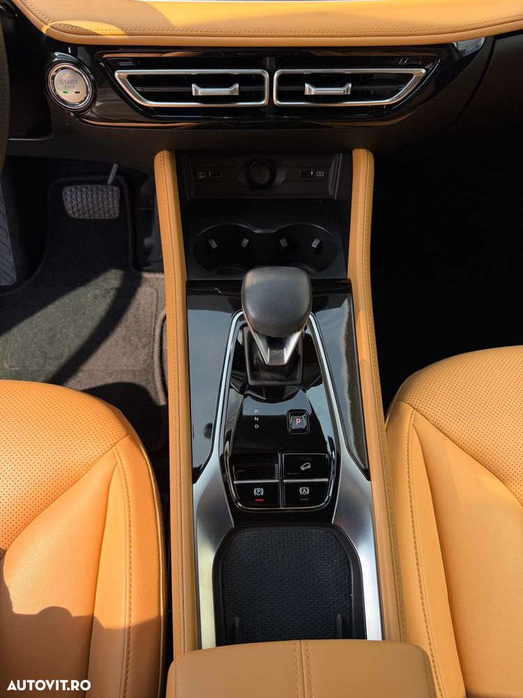 MG HS 1.5 T-GDi HEV Exclusive - 24