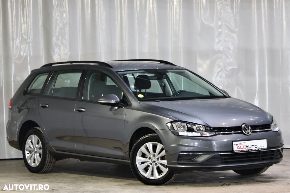 Volkswagen Golf 2.0 TDI DSG Comfortline - 3