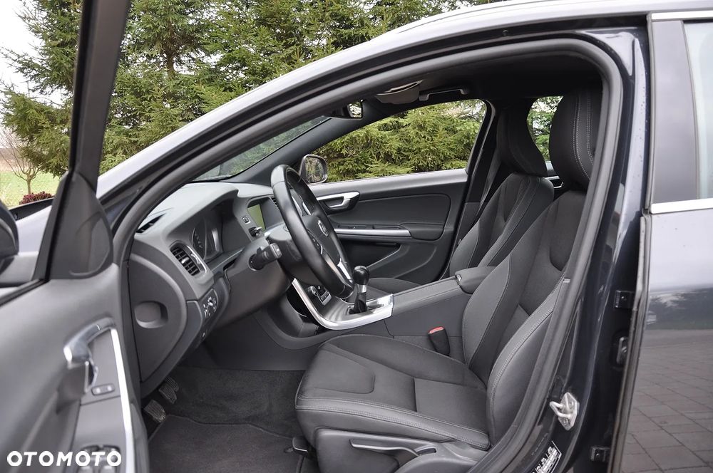 Volvo V60 D4 - 21