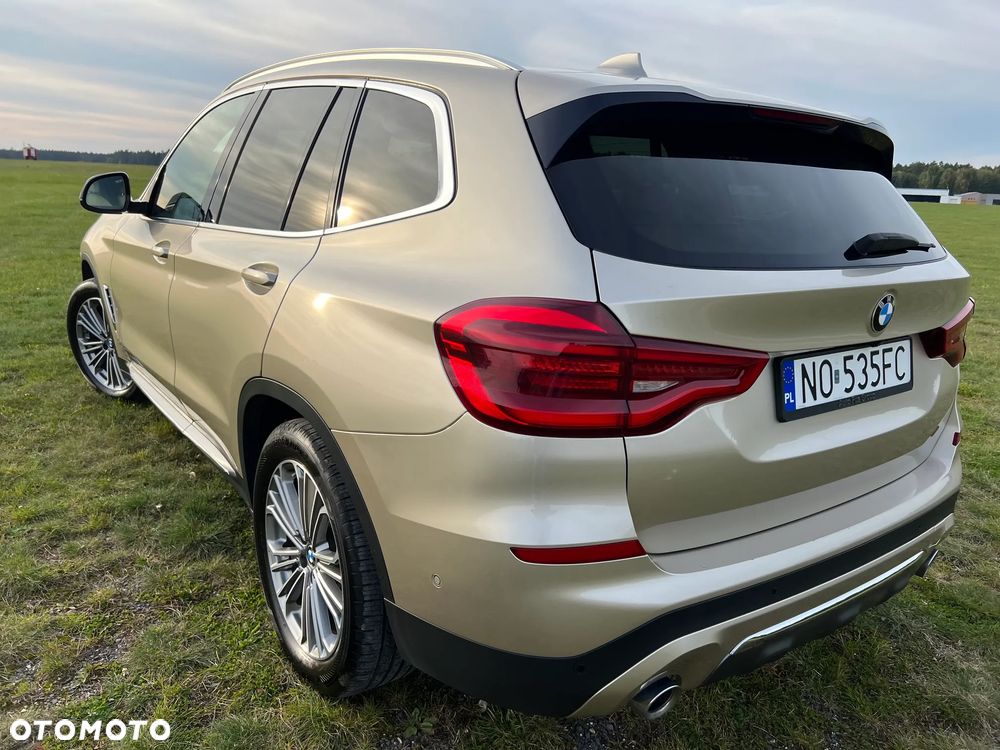 BMW X3 xDrive20d Luxury Line - 4