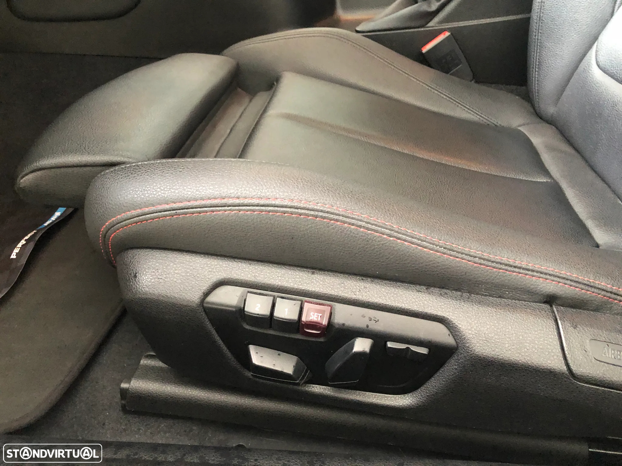 BMW 228 i Coupe Sport-Aut. Sport Line - 16