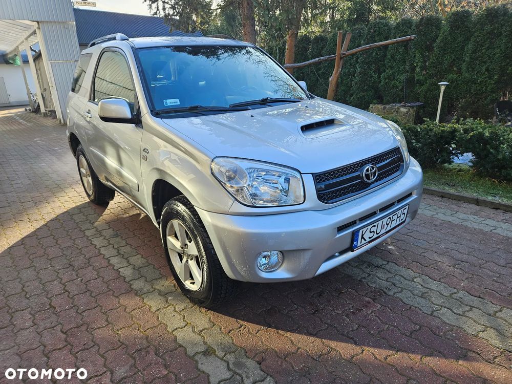 Toyota RAV4 2.0 D-4D Luna - 2