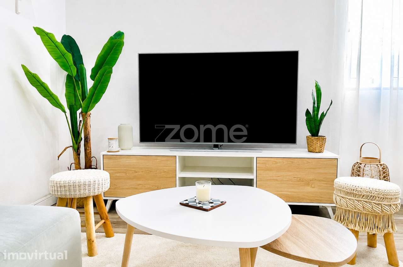 Moradia T2 Remodelada | Oliveira do Douro - Grande imagem: 2/22