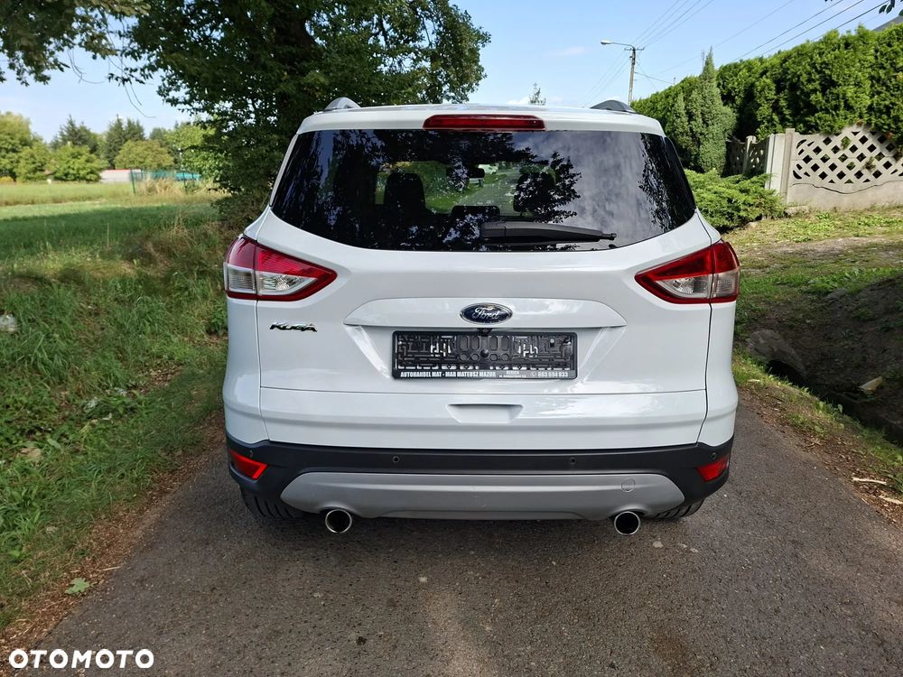 Ford Kuga 2.0 TDCi 4x4 Titanium - 12