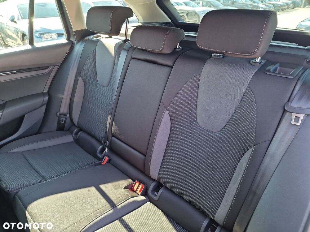 Skoda Octavia 1.5 TSI mHEV Selection DSG - 18
