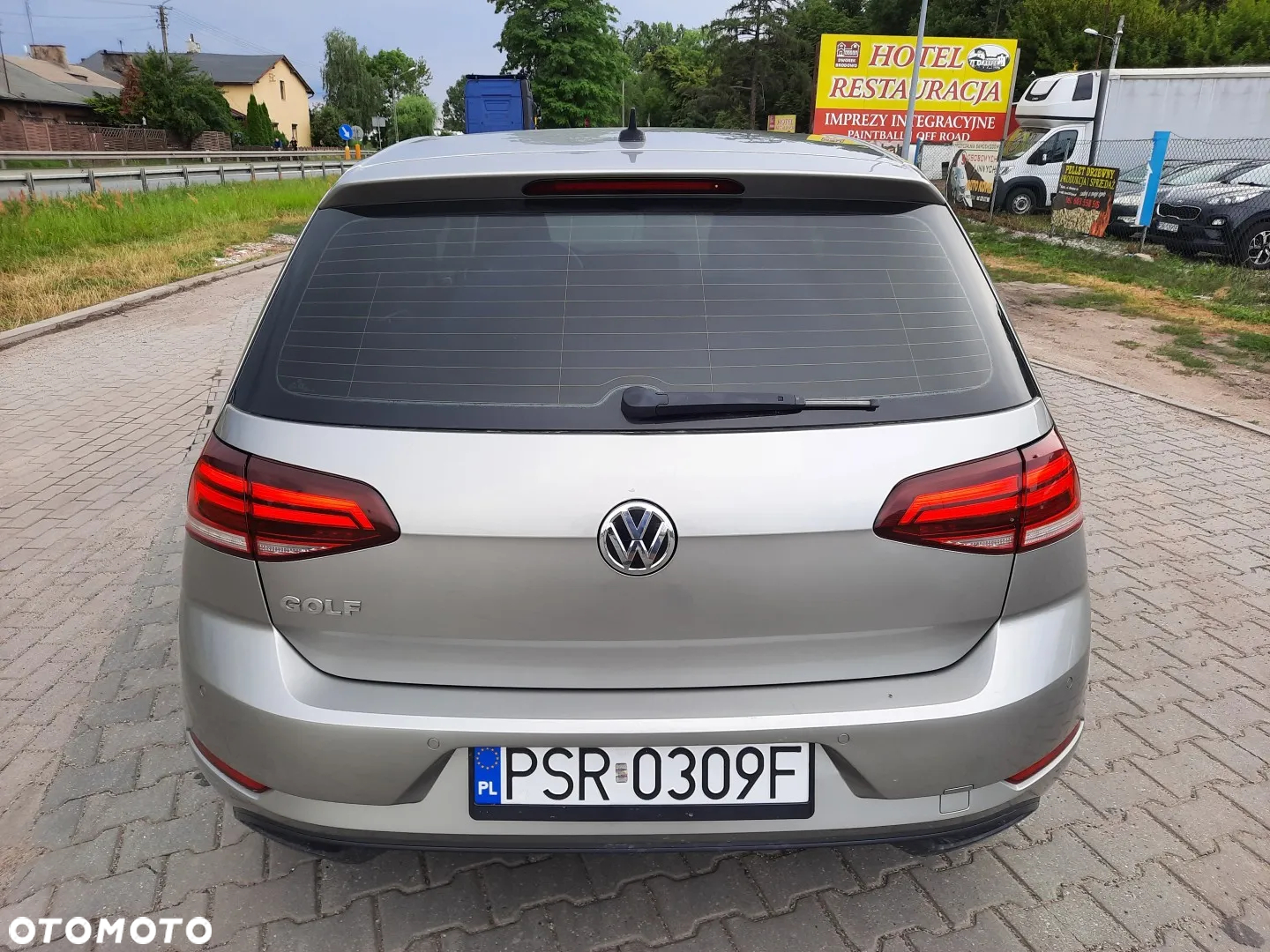 Volkswagen Golf 1.6 TDI (BlueMotion Technology) DSG Comfortline - 8