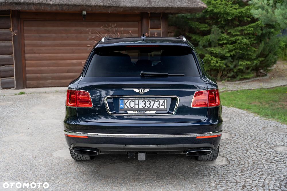Bentley Bentayga W12 Mulliner - 7