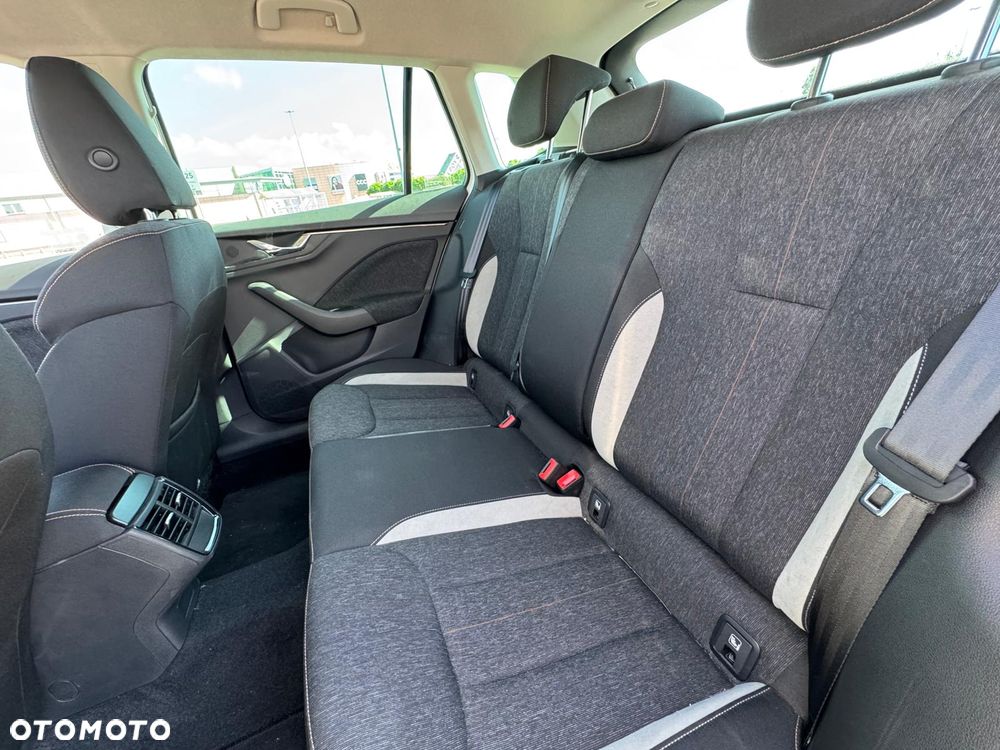 Skoda Kamiq 1.0 TSI Style - 12