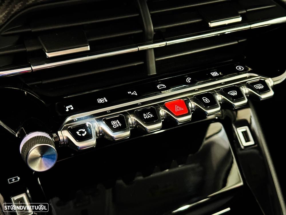 Peugeot e-2008 50 kWh Allure Pack - 46