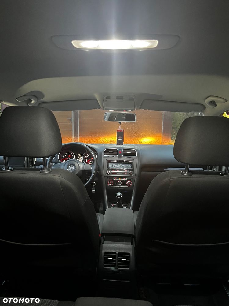 Volkswagen Golf 1.6 TDI Comfortline - 9