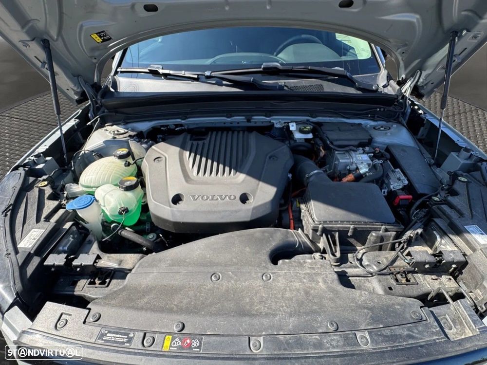 Volvo XC 40 1.5 T5 PHEV Plus Dark - 22