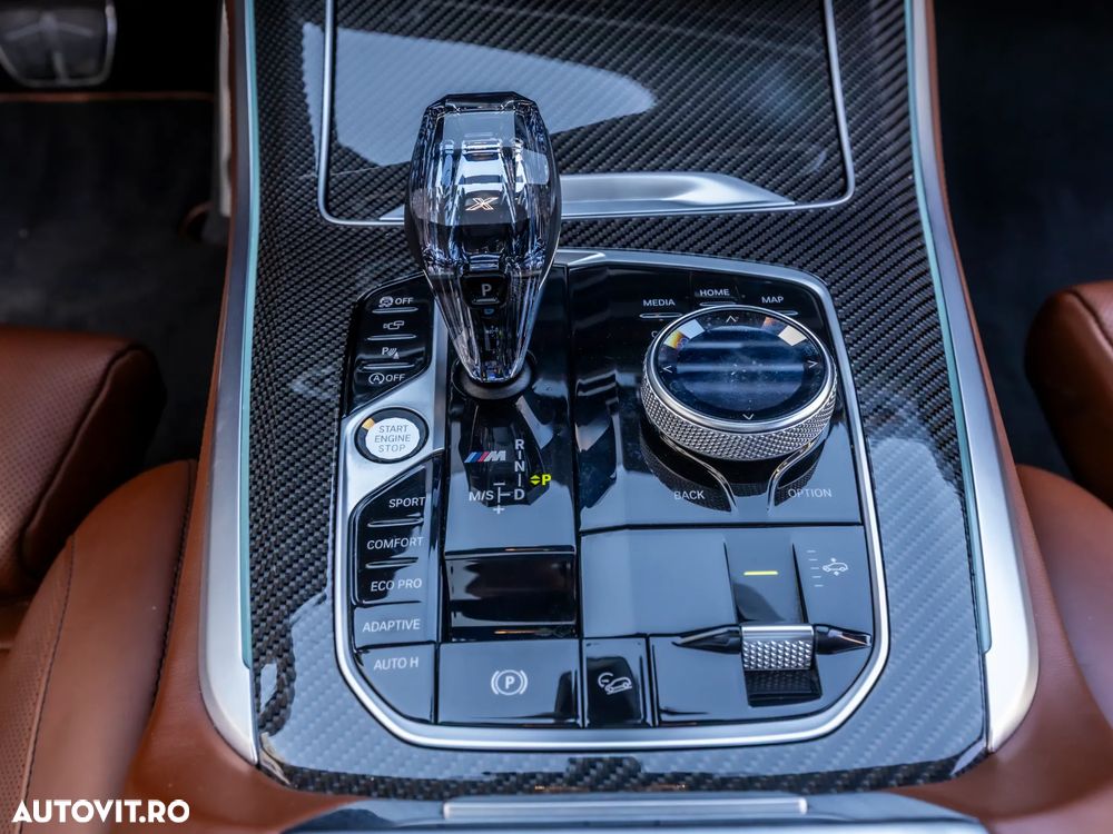 BMW X5 M M50i - 19