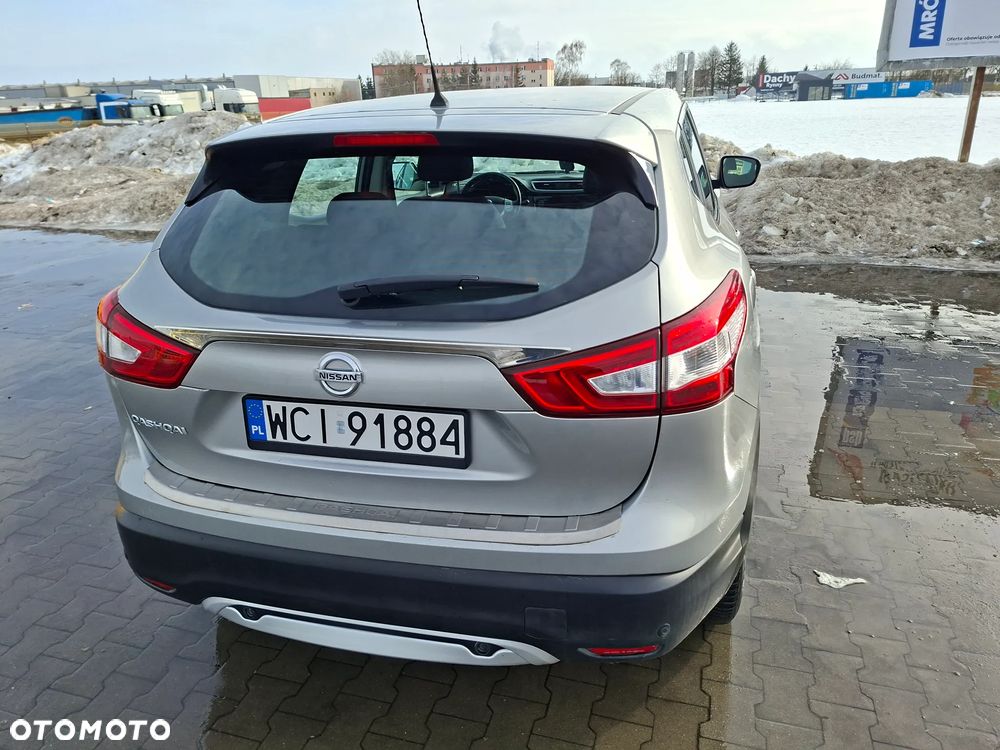 Nissan Qashqai - 2