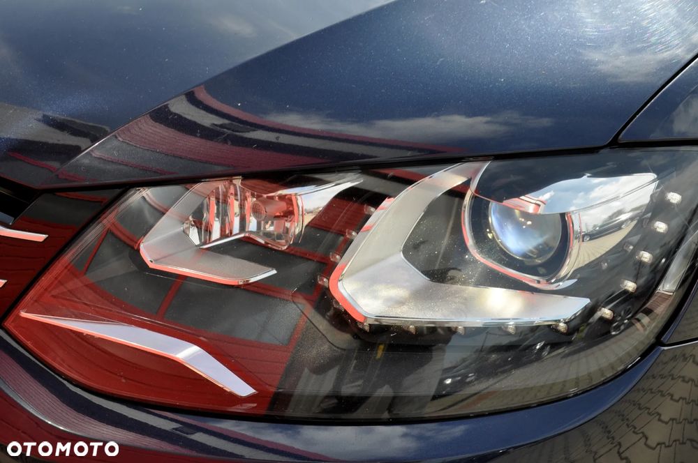 Volkswagen Sharan 2.0 TDI Blue Motion Highline - 22