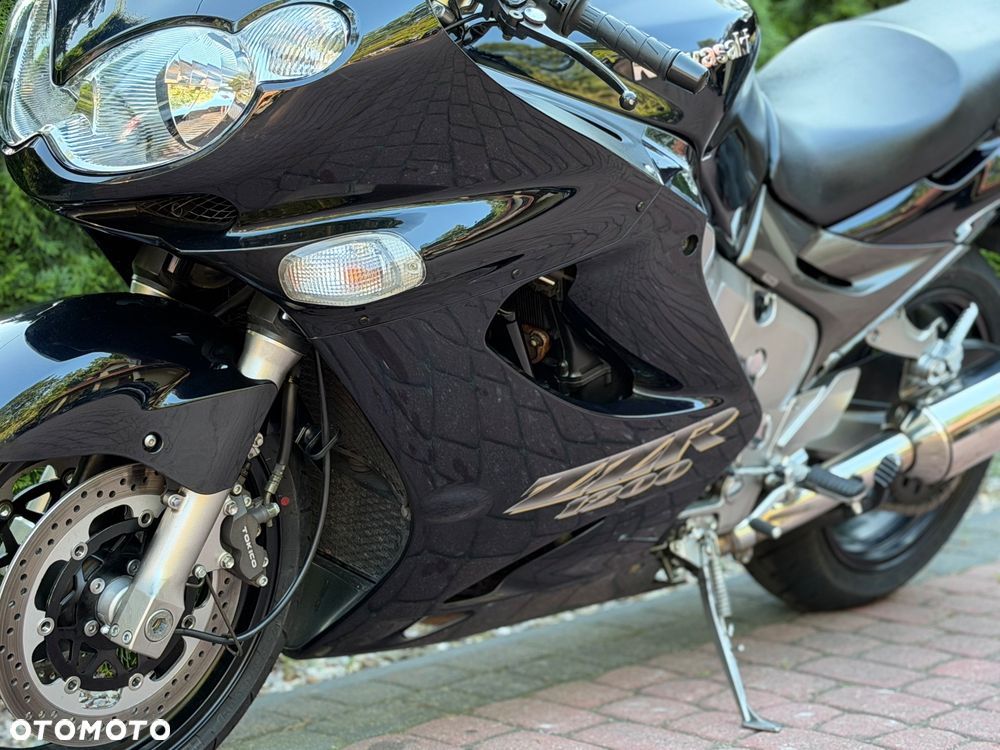 Kawasaki ZZR - 17