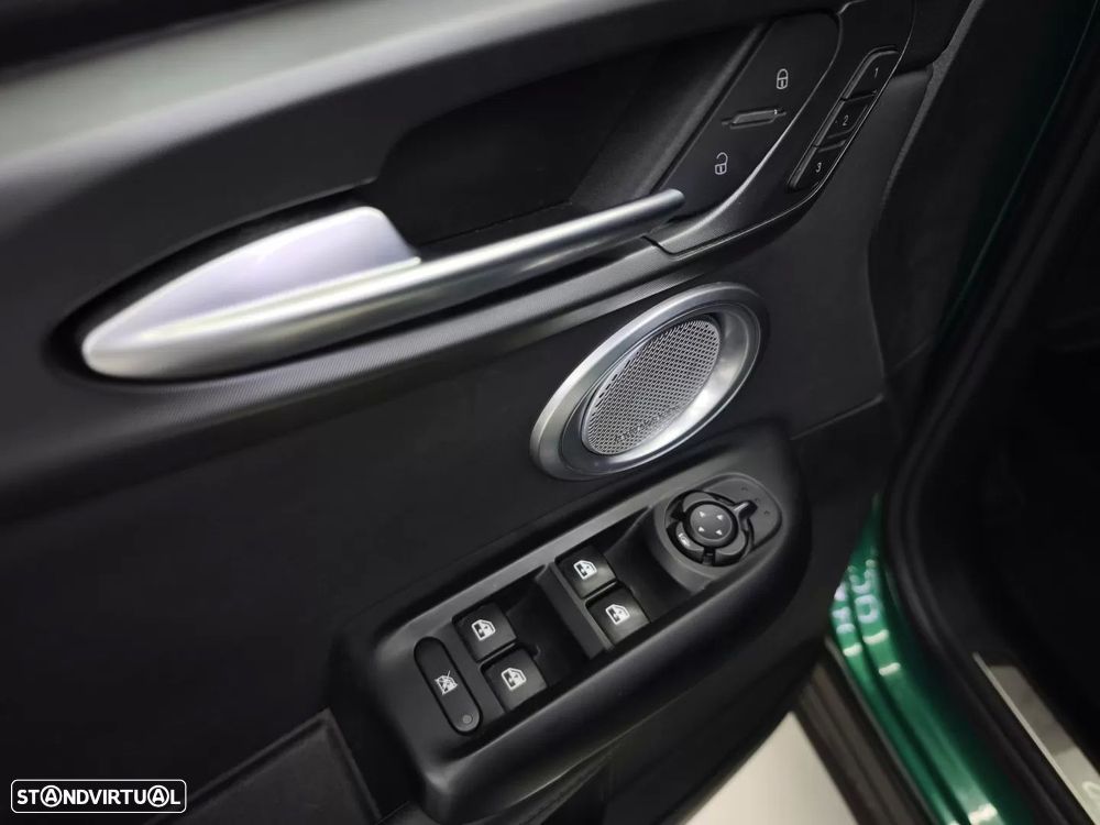 Alfa Romeo Tonale 1.5 Hybrid Veloce - 19