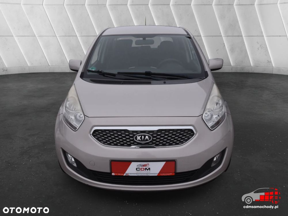 Kia Venga - 5