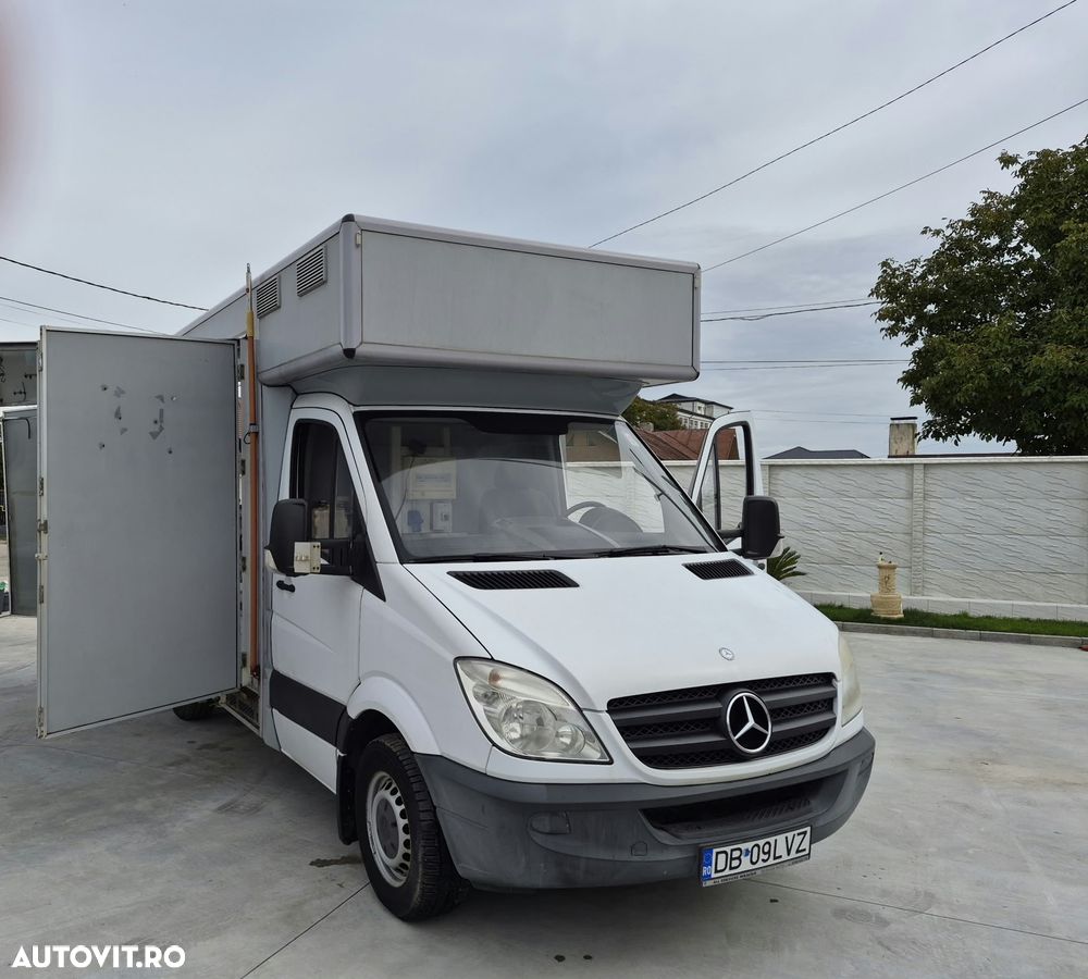 Mercedes-Benz Sprinter - 3