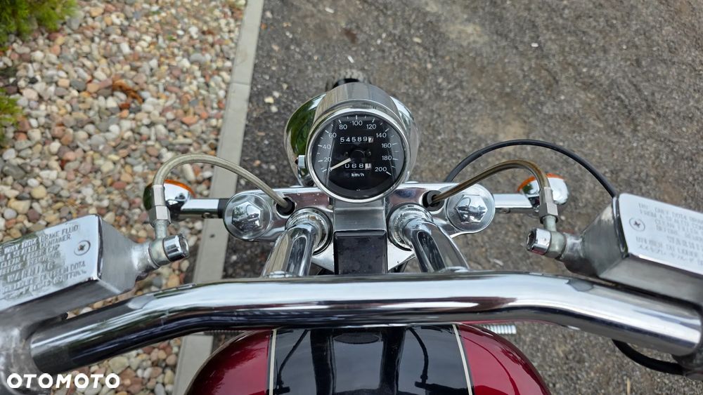 Suzuki Intruder - 19