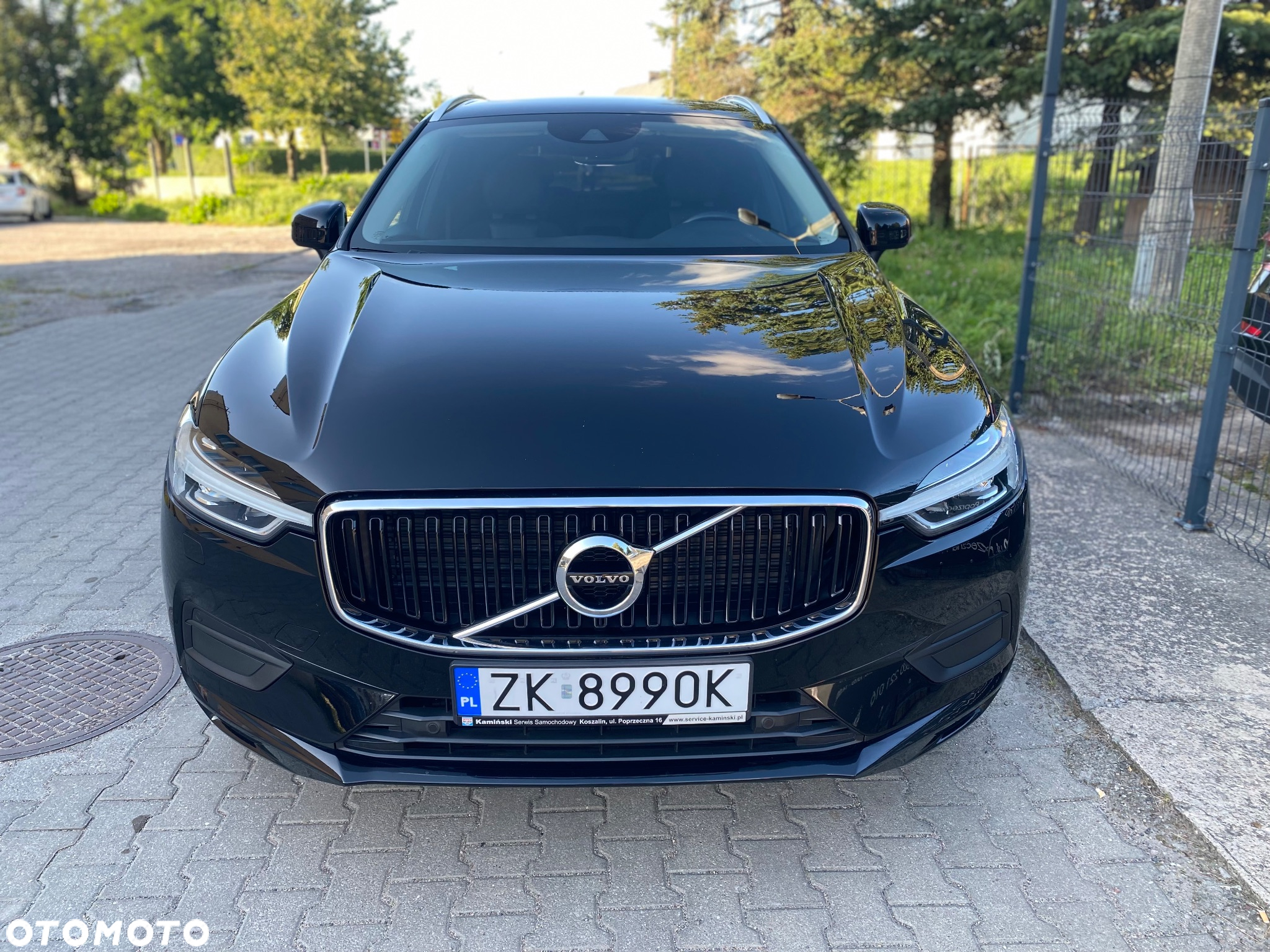Volvo XC 60 D4 AWD Momentum - 2
