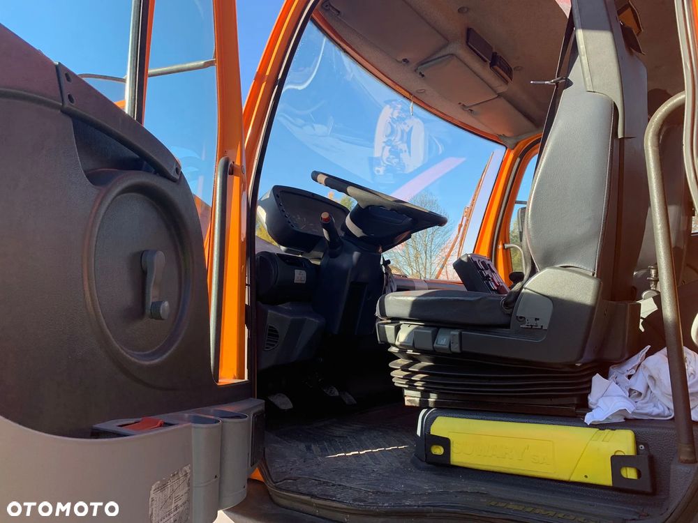 Mercedes-Benz Unimog U400 - 11