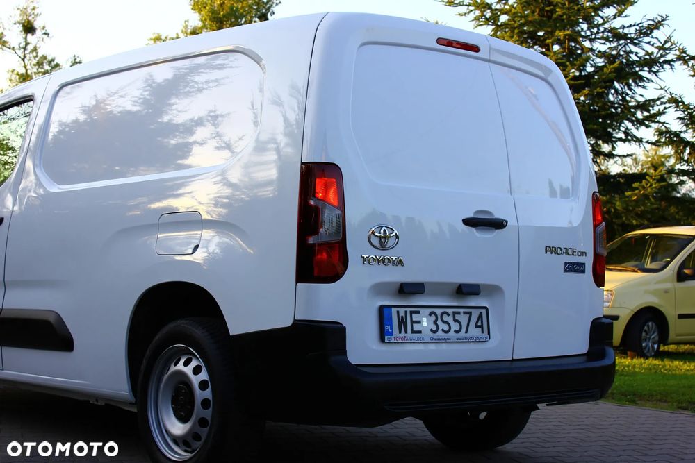 Toyota Proace City 1.5D-4D 102KM LONG L2 3 Osobowy Chłodnia - 8