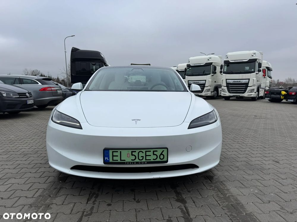 Tesla Model 3 Long Range AWD - 14