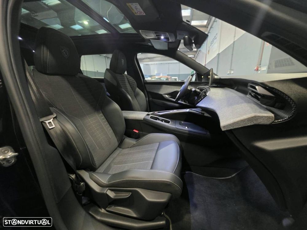 Peugeot 5008 Hybrid 136 e-DSC GT - 15