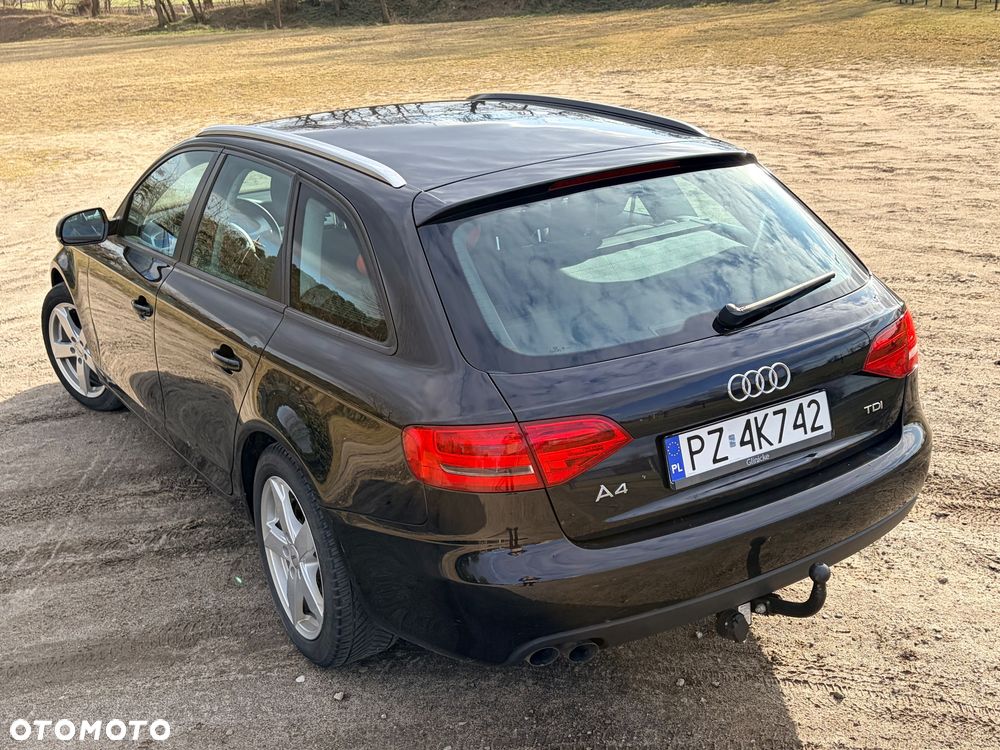 Audi A4 Avant - 4